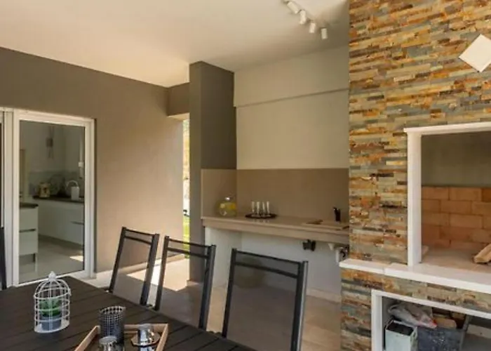 Modern & Stylish With Private Pool Villa *